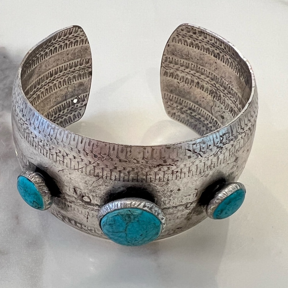 Brand New Antique Style Cuff Bracelet